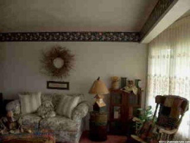 480 Amber Ave, Tremonton, UT 84337 — photo 2