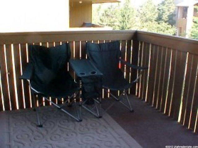 656 Jefferson Cv, Sandy, UT 84070 — photo 2