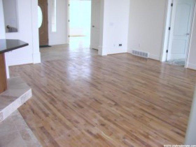 236 E Range, Saratoga Springs, UT 84043 — photo 5