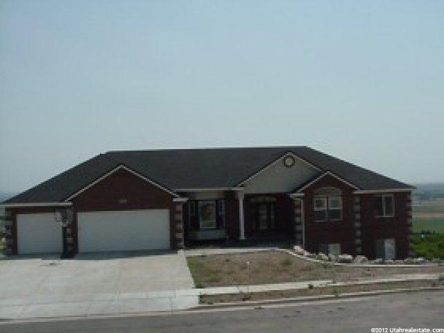 1353 W 4000 N, Pleasant View, UT 84414 — photo 2