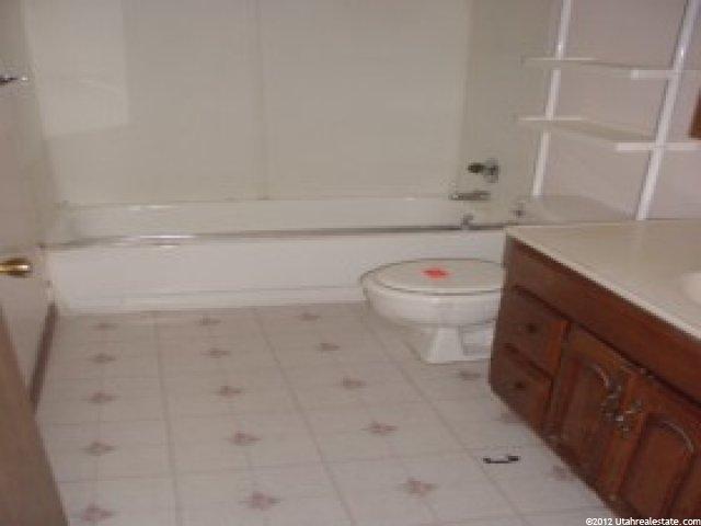 2548 N 1150 W, Layton, UT 84041 — photo 2