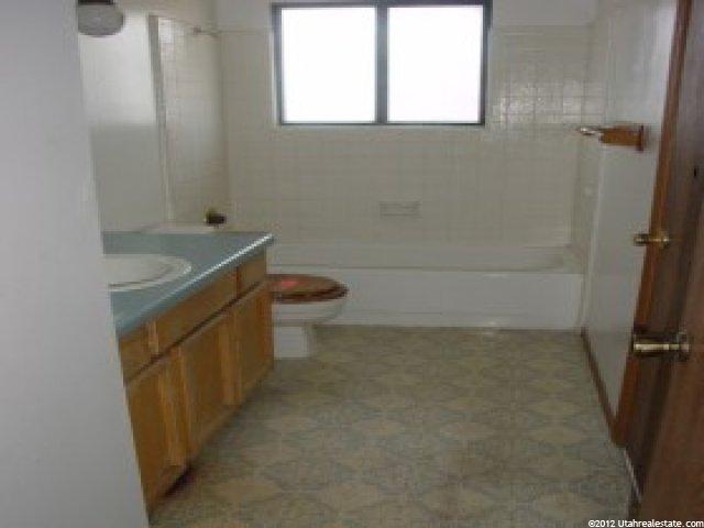 2548 N 1150 W, Layton, UT 84041 — photo 5