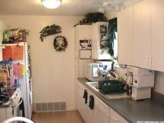 4399 S 2675 W, Roy, UT 84067 — photo 3
