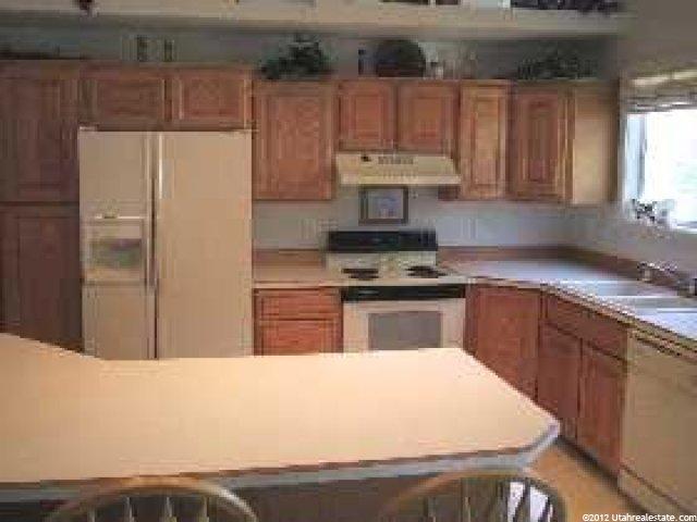 4902 S 1025 E, Ogden, UT 84403 — photo 7