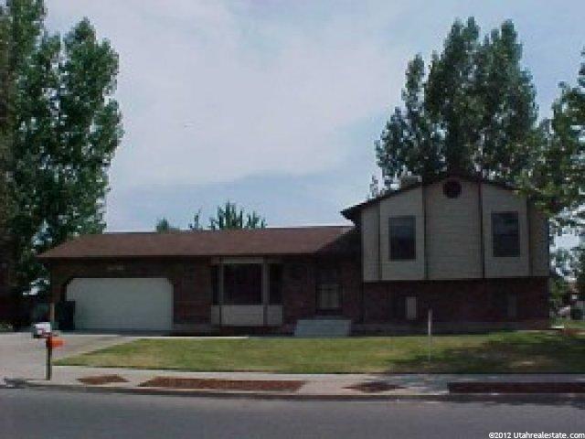 1039 W 25 S, Clearfield, UT 84015 — photo 2