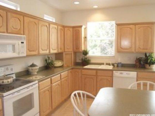 567 Land Rush Dr, Midvale, UT 84047 — photo 5