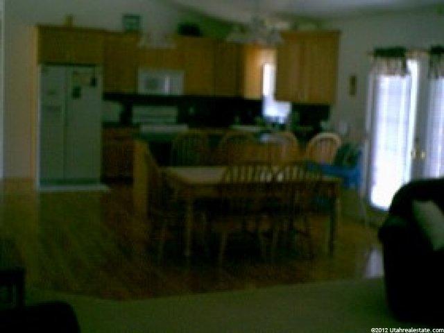 220 S 400 E, Mt Pleasant, UT 84647 — photo 5