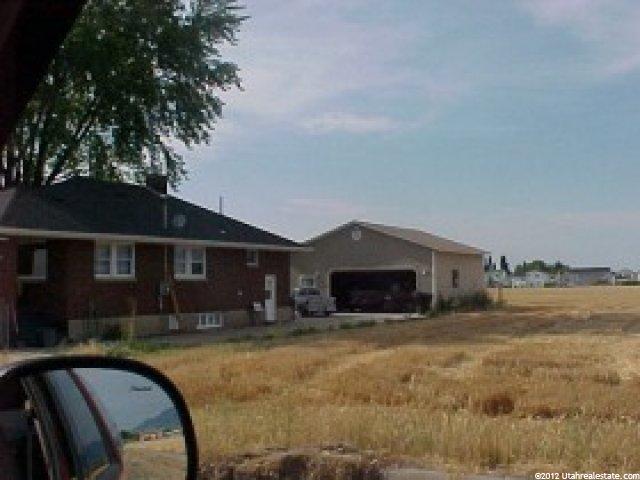 2622 W 1300 N, Clinton, UT 84015 — photo 3