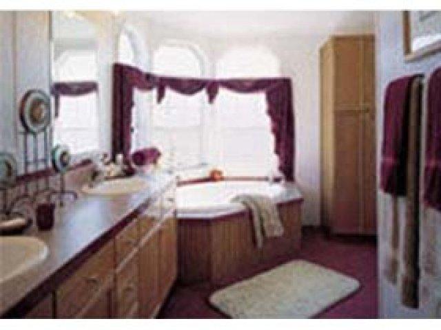 2832 Pingree Ave, Ogden, UT 84401 — photo 2
