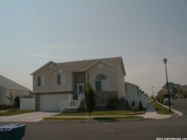 1545 W Pebblecreek Dr, Layton, UT 84041 — photo 2