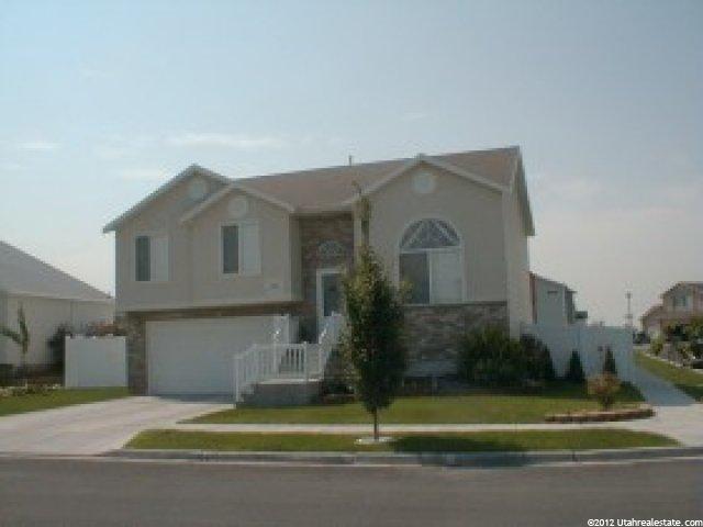 1545 W Pebblecreek Dr, Layton, UT 84041 — photo 3