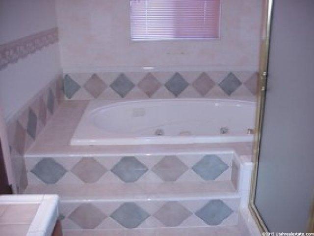 2010 N 550 W, North Ogden, UT 84414 — photo 3