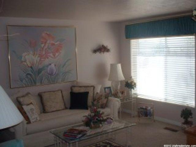 89 E 2050 N, Centerville, UT 84014 — photo 2