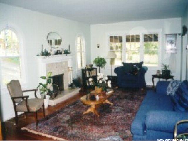 1697 N Main St, Centerville, UT 84014 — photo 2