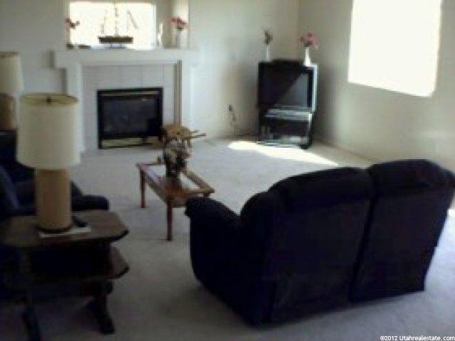2097 Fremont Crest Ave, Syracuse, UT 84075 — photo 2