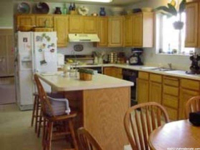 307 S 400 E, Hyde Park, UT 84318 — photo 3