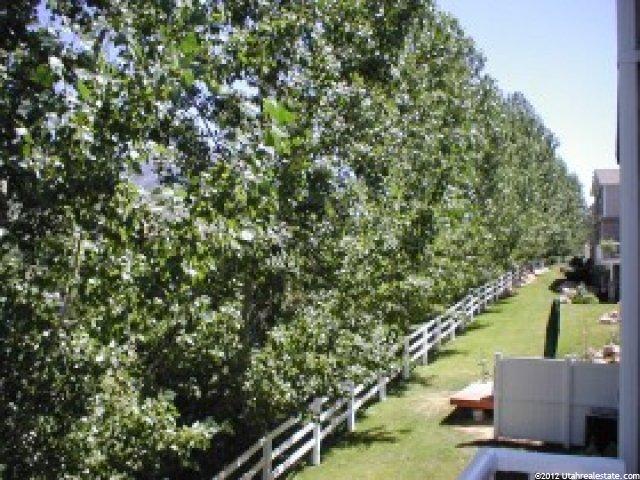 1016 Daybreak Dr, Ogden, UT 84403 — photo 2