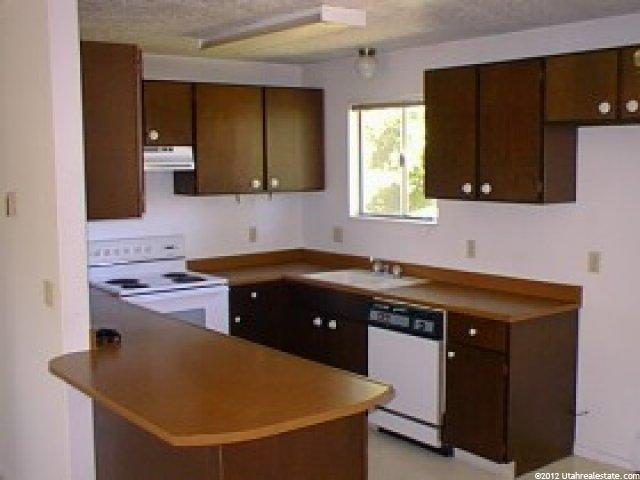 1075 Park Ave, Logan, UT 84321 — photo 3
