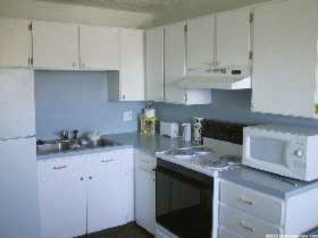 2182 W 5600 S #26, Roy, UT 84067 — photo 2