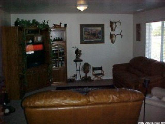 585 S 100 W, Garland, UT 84312 — photo 3