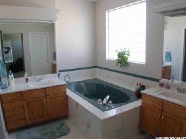 13307 Berry Ln, Draper, UT 84020 — photo 5