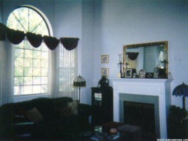 11883 Kinney Cir, Riverton, UT 84065 — photo 2