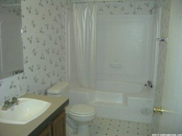 180 W Center St, Meadow, UT 84644 — photo 6