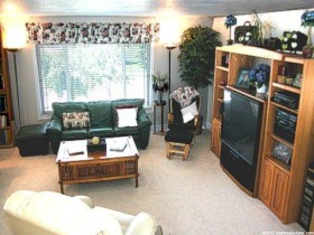 887 Cedar Terrace Dr, Sandy, UT 84094 — photo 3