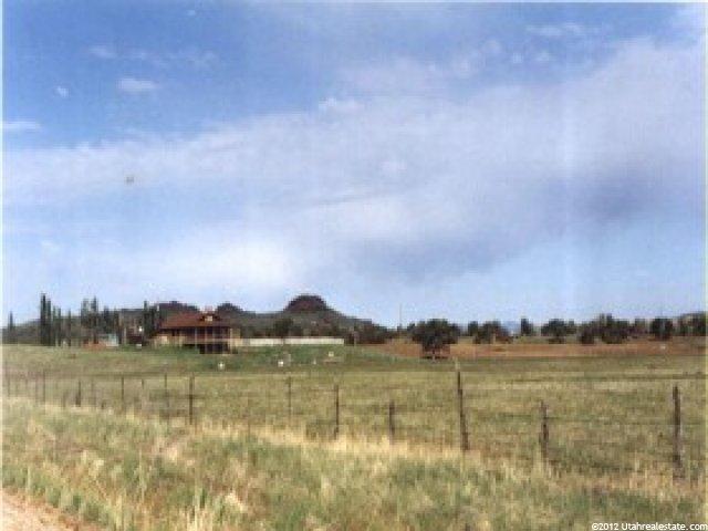 5306 Sandhill Rd, Kanosh, UT 84637 — photo 2