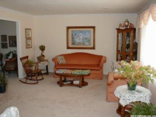 8536 Stargazer Cir, Sandy, UT 84093 — photo 4