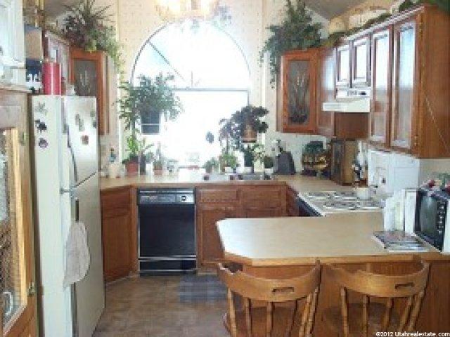 2204 E 3000 N, Layton, UT 84040 — photo 6