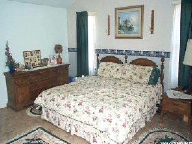 2204 E 3000 N, Layton, UT 84040 — photo 7