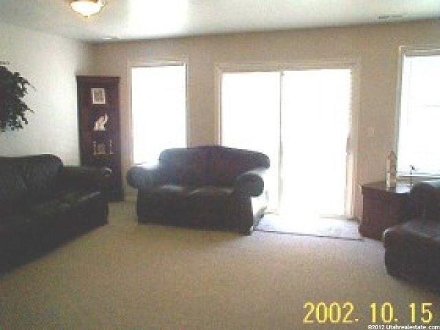 635 W Arianne Way, Centerville, UT 84014 — photo 2