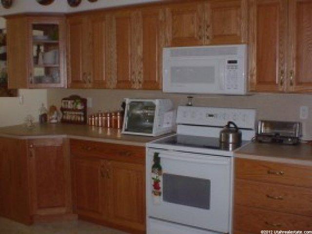 1221 W 4500 S, Riverdale, UT 84405 — photo 8