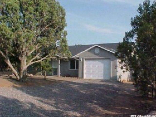 236 E Rye Dr, Central, UT 84722 — photo 2
