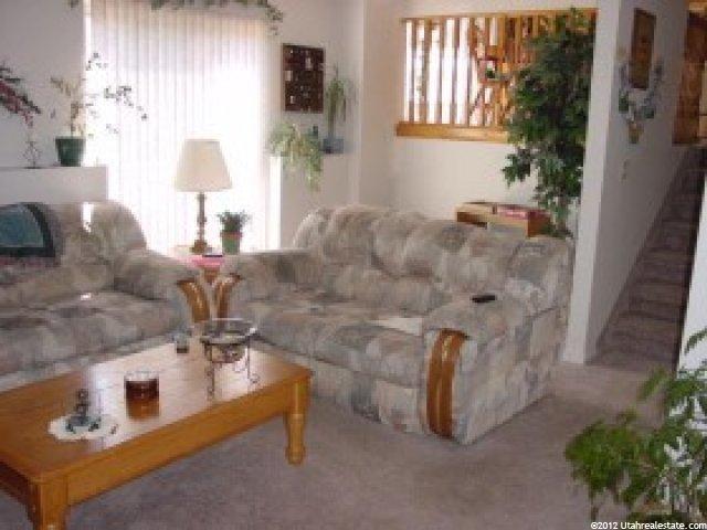 1080 E 2400 N, Layton, UT 84040 — photo 2