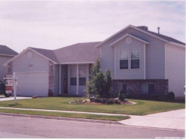 1107 W 2450 N, Clinton, UT 84015 — photo 2