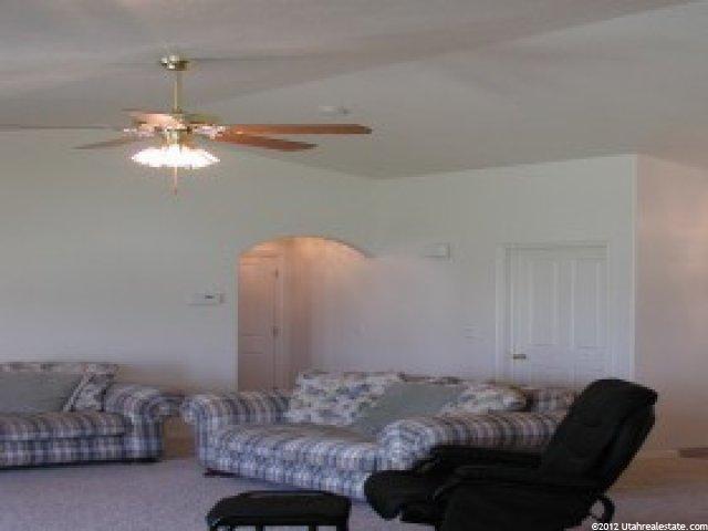 1064 W 1460 N, Clinton, UT 84015 — photo 3