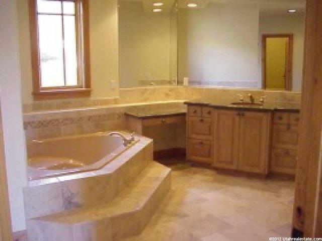 3586 Oakwood Dr, Park City, UT 84060 — photo 8