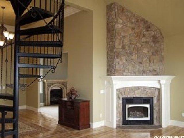 497 Greystone Dr, Farmington, UT 84025 — photo 6