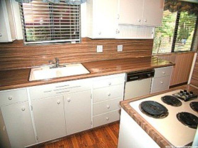 8334 Adams St, Midvale, UT 84047 — photo 4