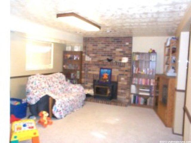 10092 Mount View Dr, Sandy, UT 84070 — photo 2
