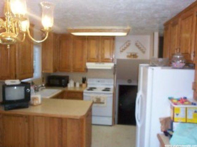 10092 Mount View Dr, Sandy, UT 84070 — photo 5