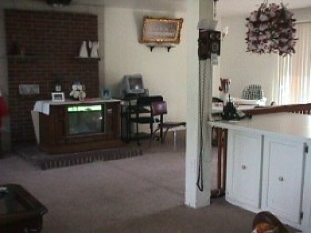 9876 Tulip Dr, Sandy, UT 84094 — photo 4