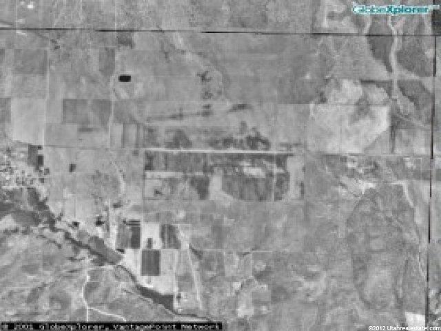 38 S 13 W, New Harmony, UT 84757 — photo 2