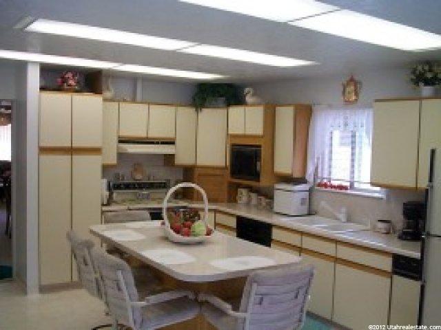 2657 Van Buren Ave, Ogden, UT 84401 — photo 2