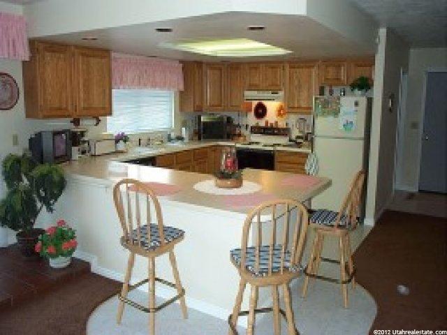 1334 Snowcreek Dr, Layton, UT 84040 — photo 2