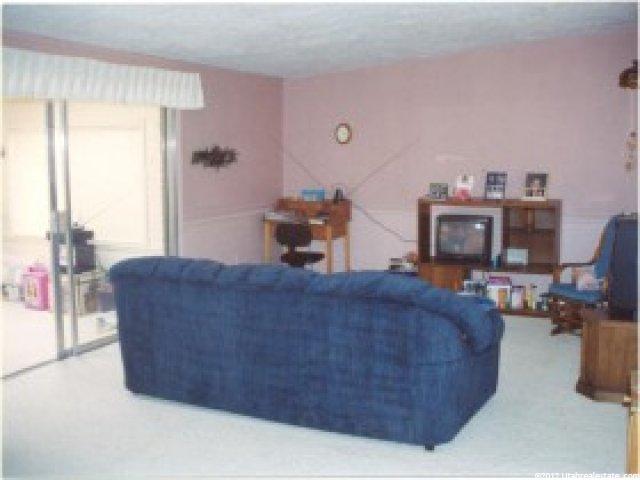 1053 W 1060 N, Layton, UT 84041 — photo 2
