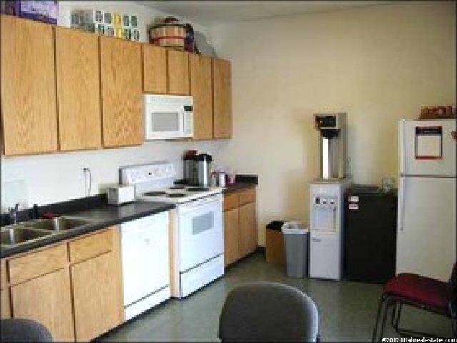 209 E Gordon 4 Ave, Layton, UT 84040 — photo 4