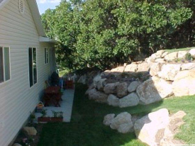 858 Avalon Hills Dr, Ogden, UT 84404 — photo 6
